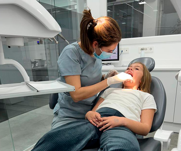 clínica orgaz dental usera